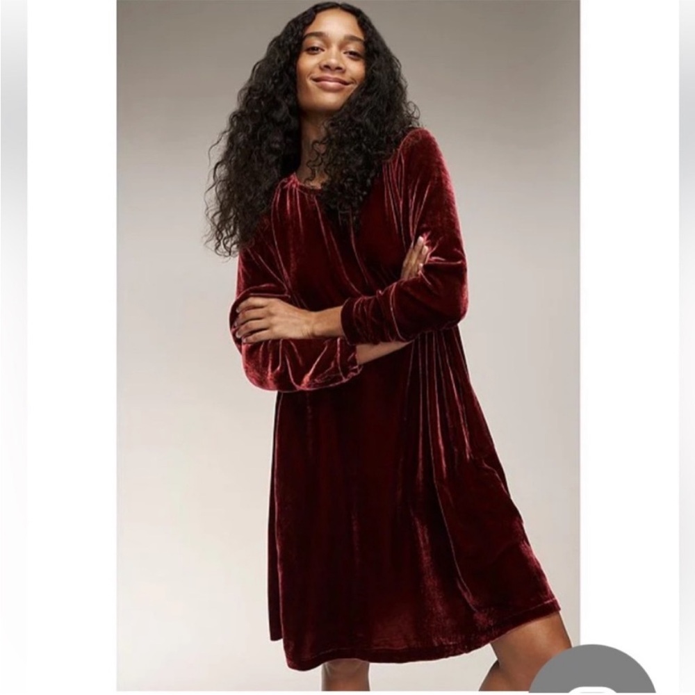 EILEEN FISHER Burgundy/ dark red velvet Long Sleeve Swing Dress EUC